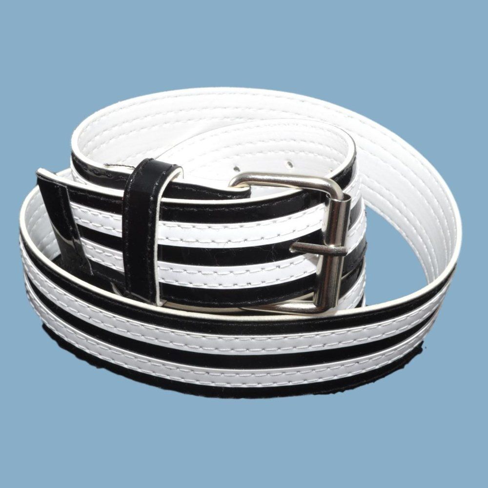 Black and White Striped Vinyl Fashion Belt